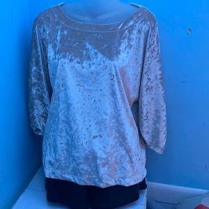 womans blouse by pookie & sebastian